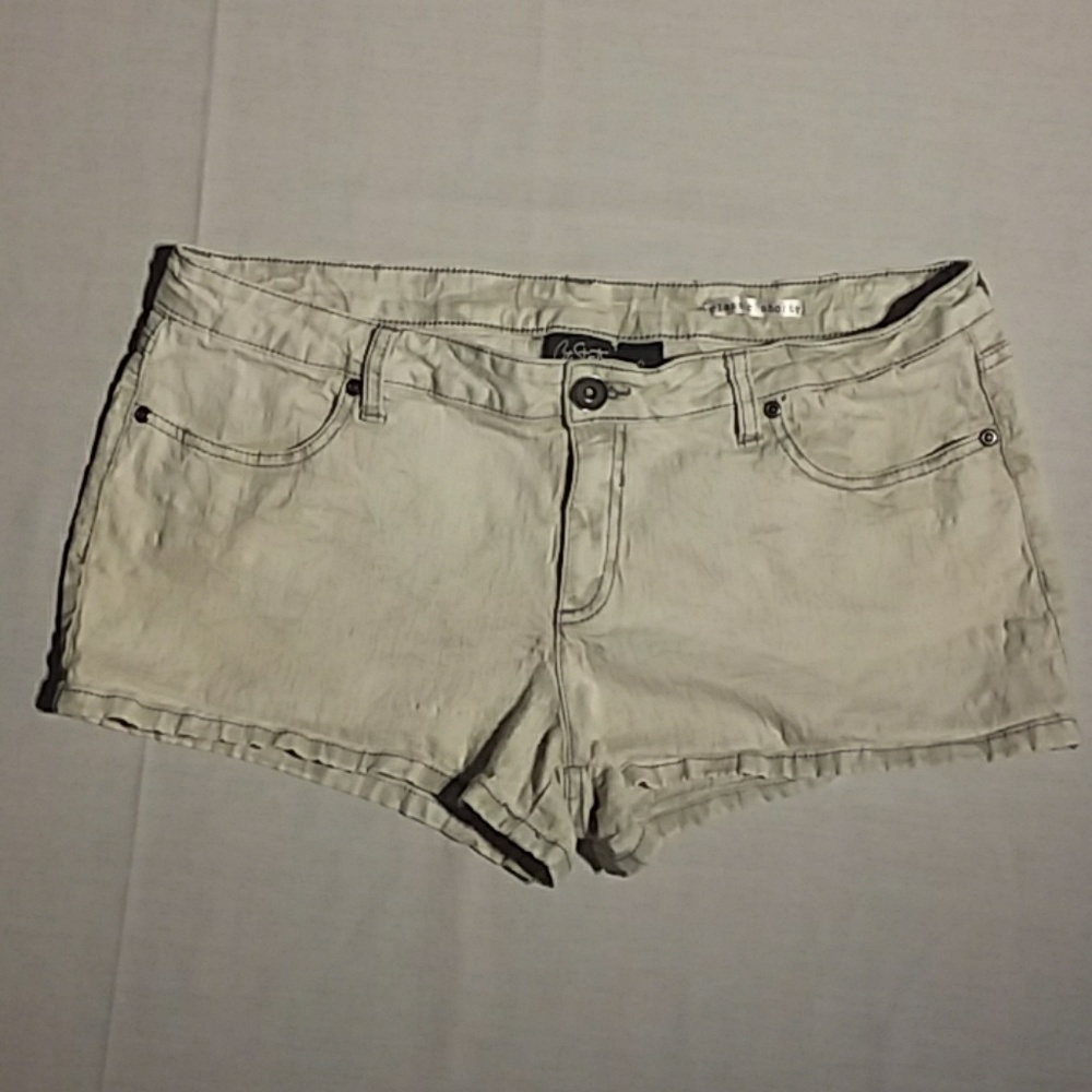 City streets shorts